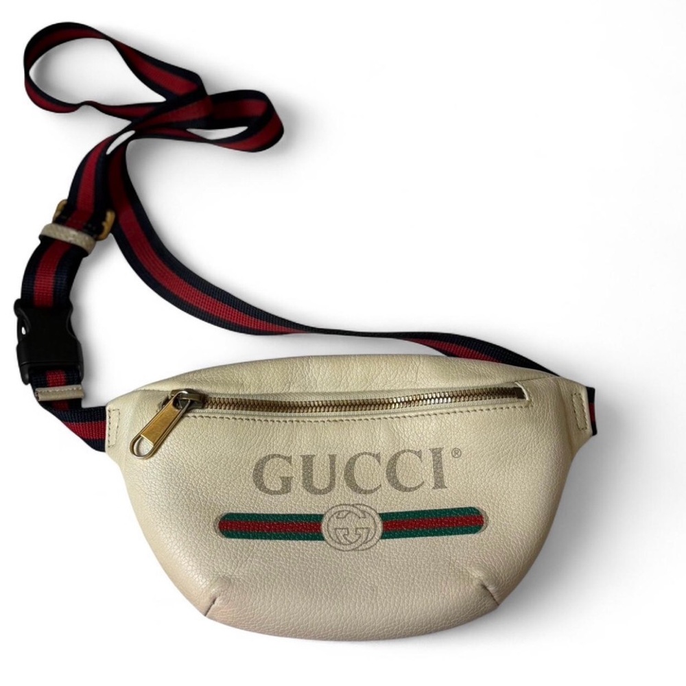 Gucci belt bag W/ COA included